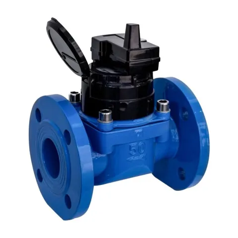 A Metrys wireless Woltmann bulk water meter with a flanged blue body and a black radio register.